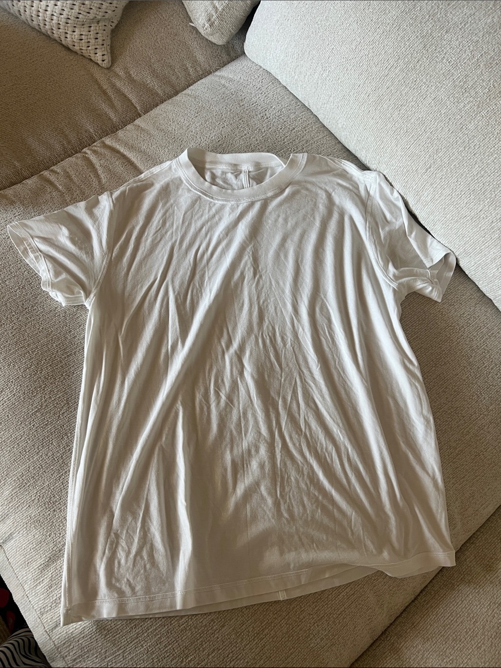 lululemon athletica women’s White Short Sleeve Crew Tee